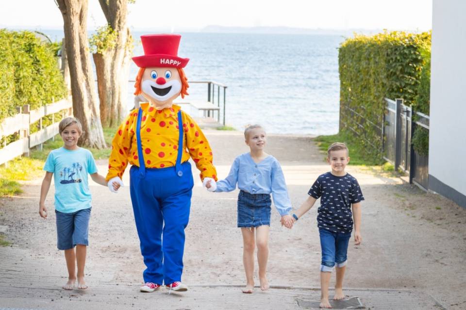 Ostseeurlaub mit Kinderbetreuung - Strandkind Ostsee